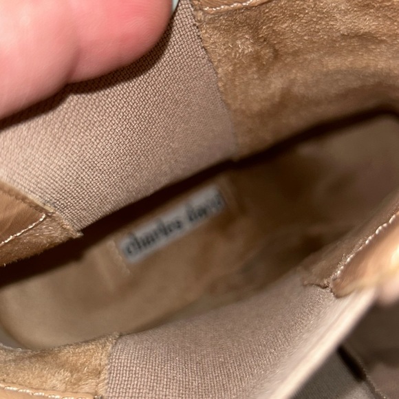 Charles David Gambit Dark Nude Leather Pull On Platform Booties Sz 9 - Picture 11 of 12